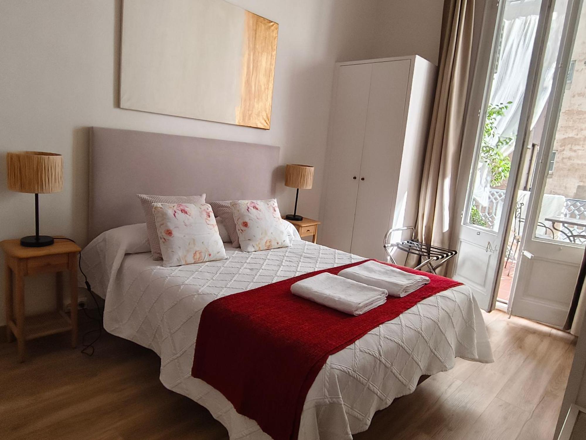 Casa Consell Gran Via, Guest House, Barcelona